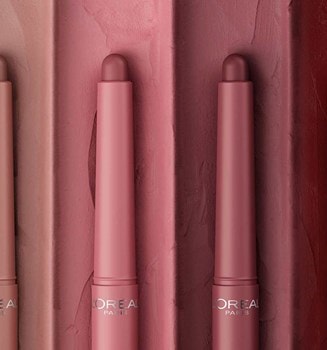 Lip Contouring Δώσε σχήμα και όγκο στα χείλη