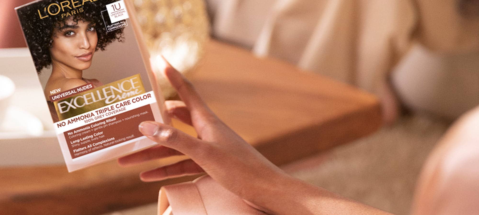 Πώς να ανοίξω το χρώμα των βαμμένων μαλλιών μου