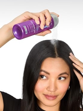 Elvive Collagen Lifter In Hands Abegail