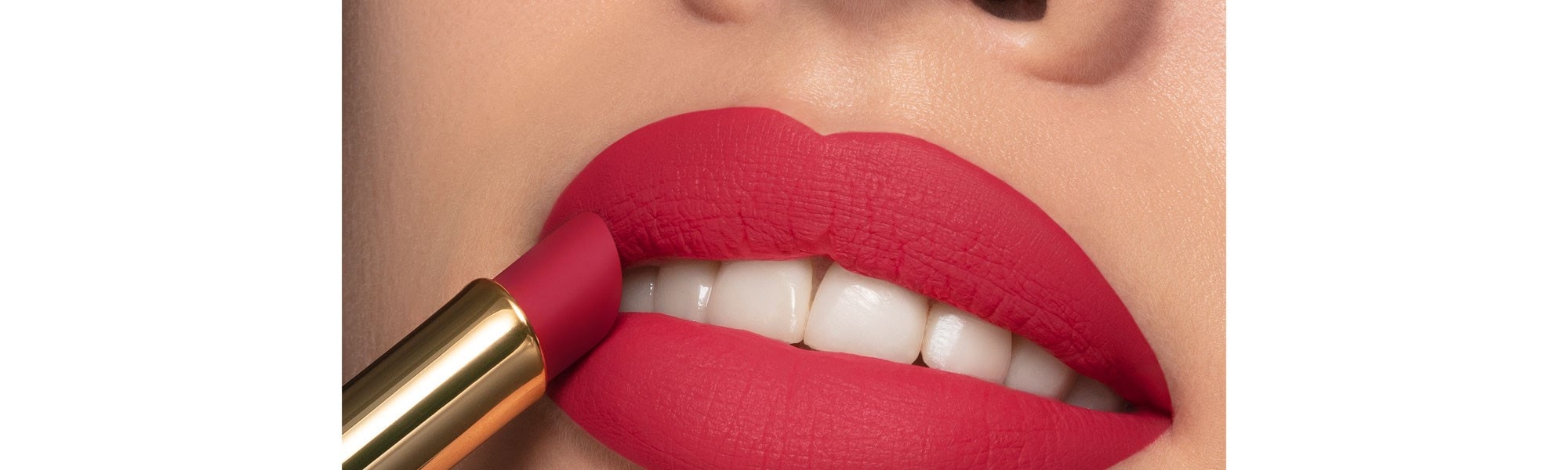 Lipistick Main Banner