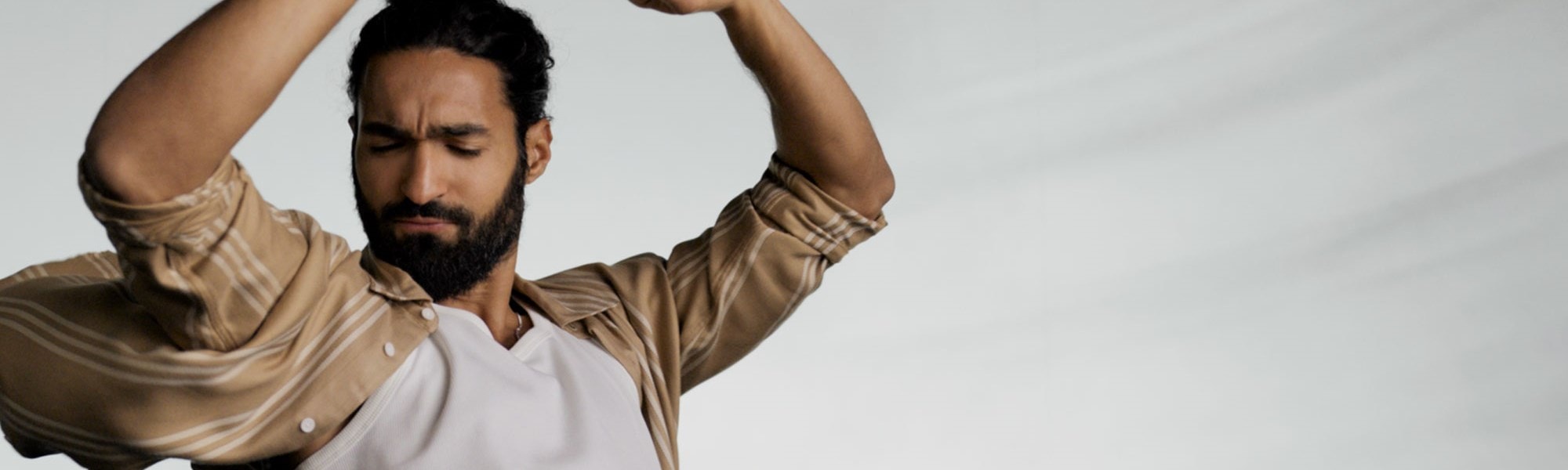 3600524076689 5 2000x900