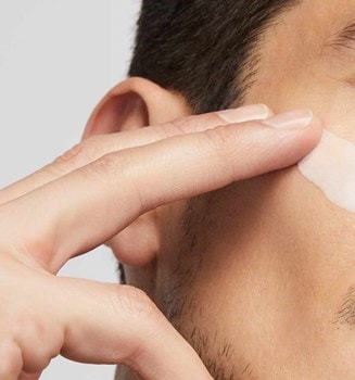 Power Age Cream Application