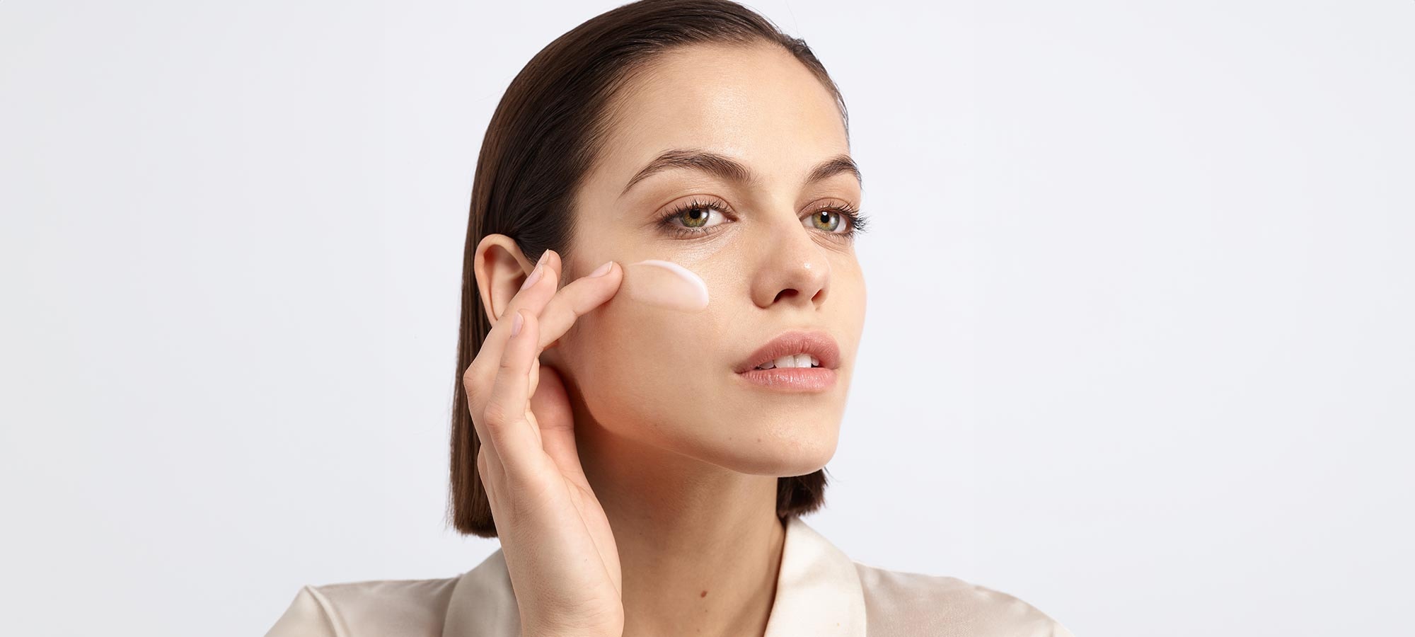 Revitalift Filler Ha Watercream Routine Step3