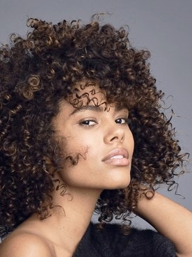 Tina Kunakey Elvive Extraordinary Oil Hero