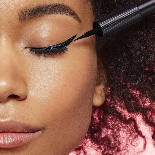 Eyeliner Vinyl Hero