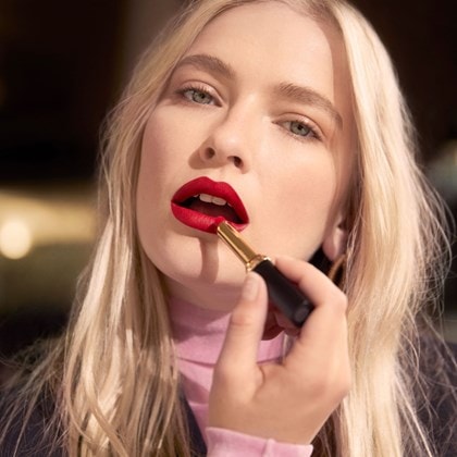Color Riche Matte Image