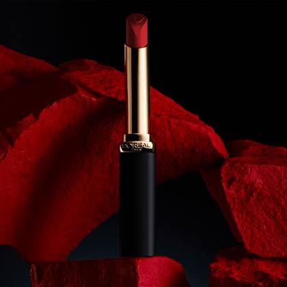 Color Riche Matte Focus Image