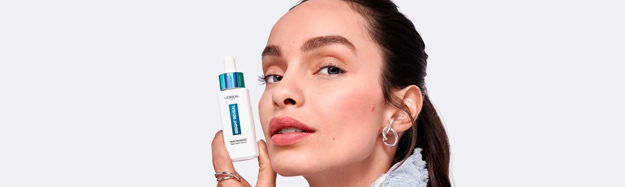 Bright Reveal με Νιασιναμίδη Κατά των Κηλίδων