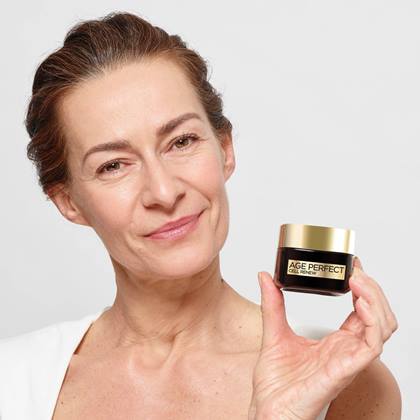 age perfect anaplasi day cream texture