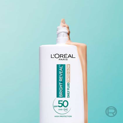 Bright Reveal Κρέμα με Νιασιναμίδη, Χρώμα, SPF50 Μεσαία Απόχρωση Επιστημονικότητα