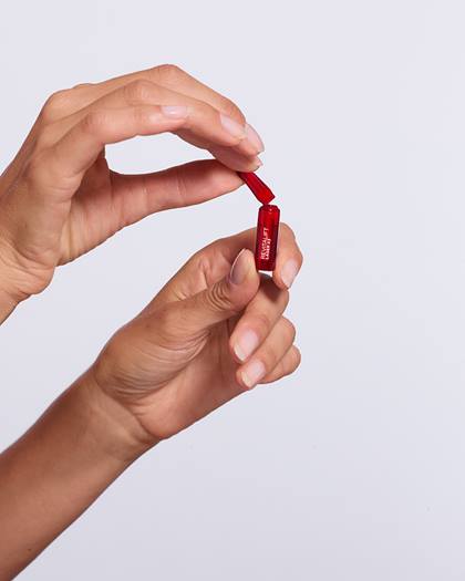 Oap Skincare Revitalift Laser Ampoules Product In Hand3