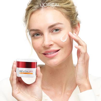 revitalift day cream texture